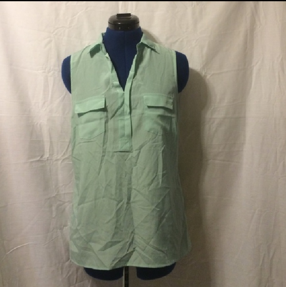 *still available* sleeveless shirt